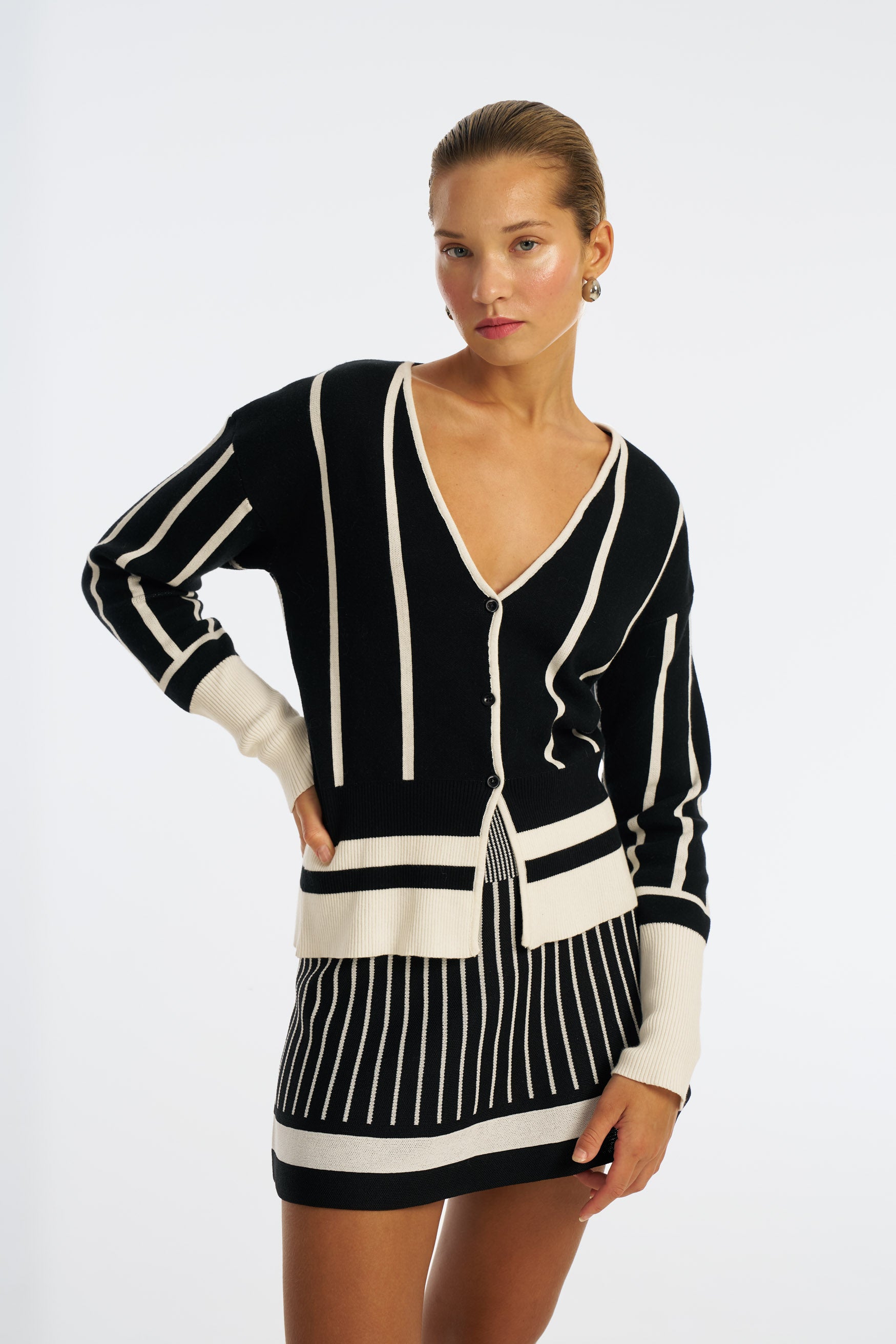 bubish Simone Knit Cardigan Black/White TOP